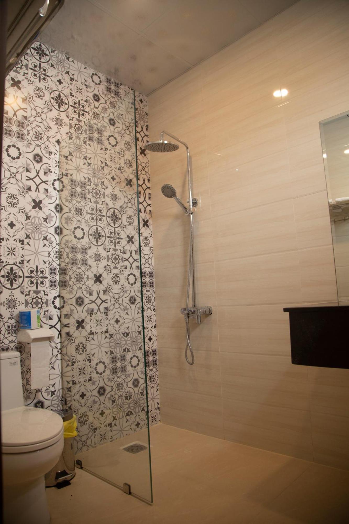 Baka Hotel - Khach San Tuy Hoa Esterno foto